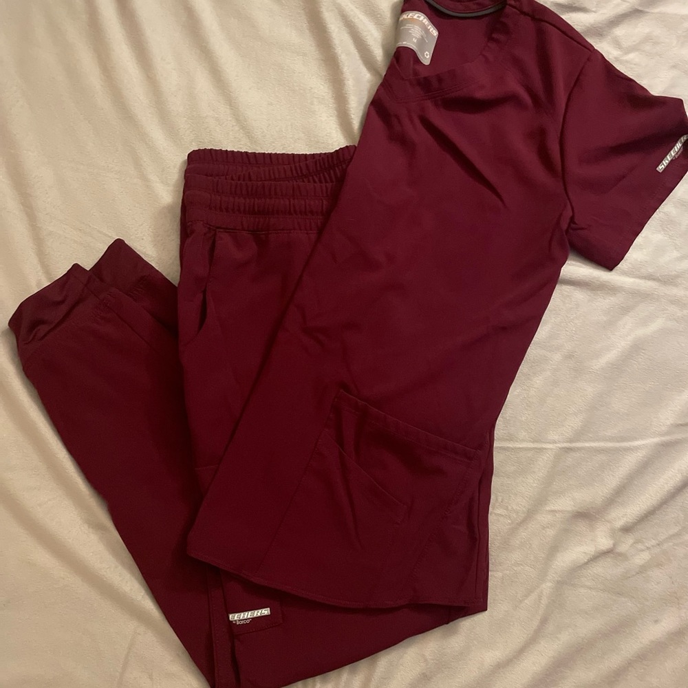 Sketches Scrub set